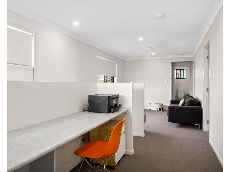 43 Tasmania Ave, Newport QLD 4020