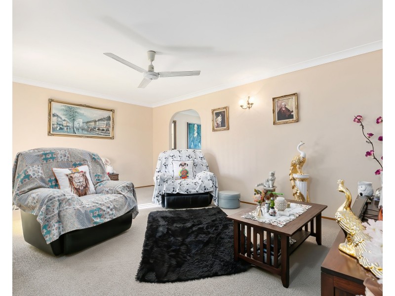 27 Meadow Street, Caboolture QLD 4510