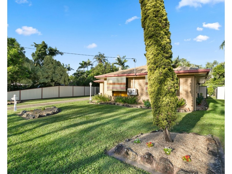 27 Meadow Street, Caboolture QLD 4510