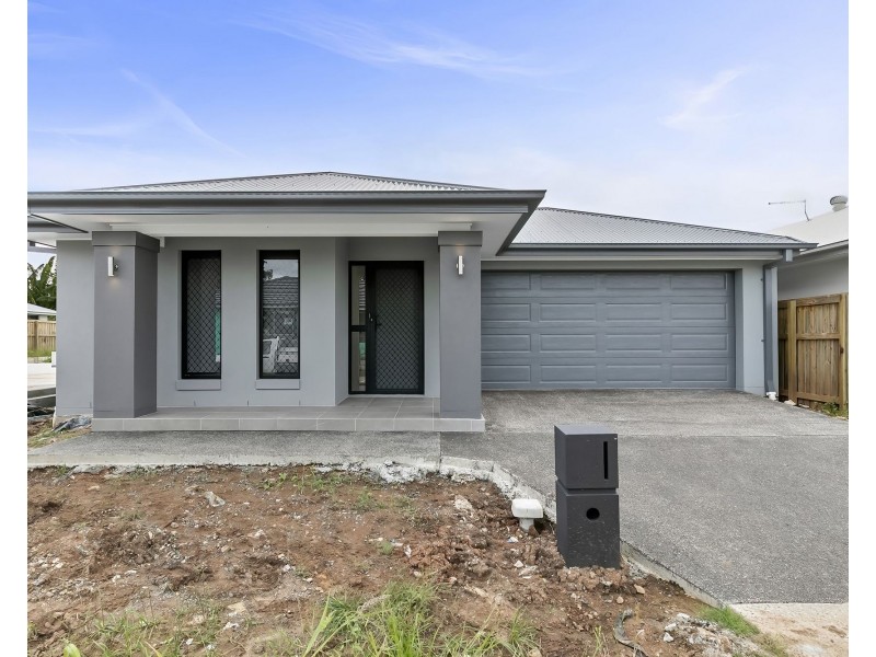 12 LEXIEBELL COURT, Bray Park QLD 4500