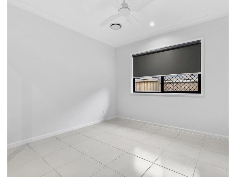 12 LEXIEBELL COURT, Bray Park QLD 4500