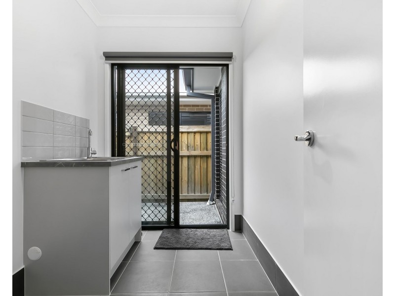 12 LEXIEBELL COURT, Bray Park QLD 4500