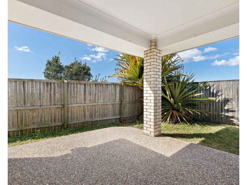 16 Severn Crescent, North Lakes QLD 4509