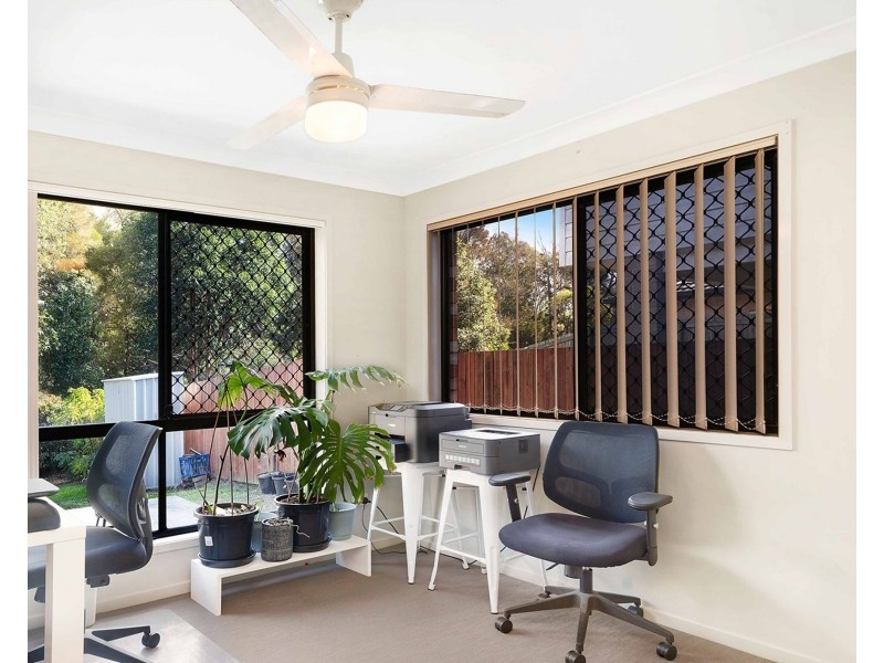 12 Gabrielle Court, Kallangur QLD 4503