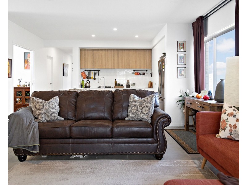 80 McConnell Esplanade, Strathpine QLD 4500