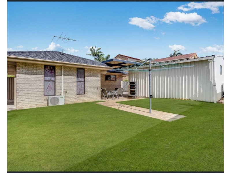 7 Mangrove Court, Rothwell QLD 4022