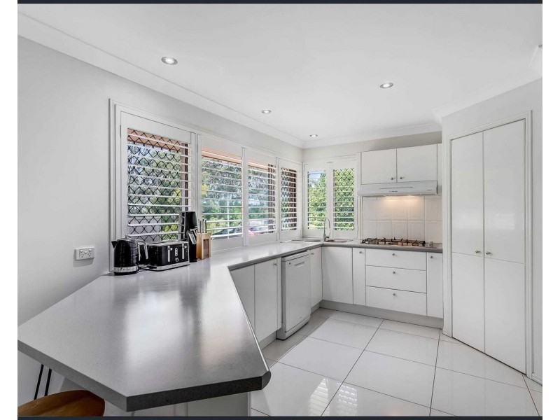 7 Mangrove Court, Rothwell QLD 4022