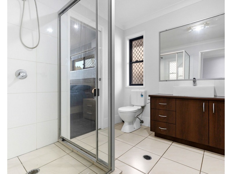35 Shimao Crescent, North Lakes QLD 4509