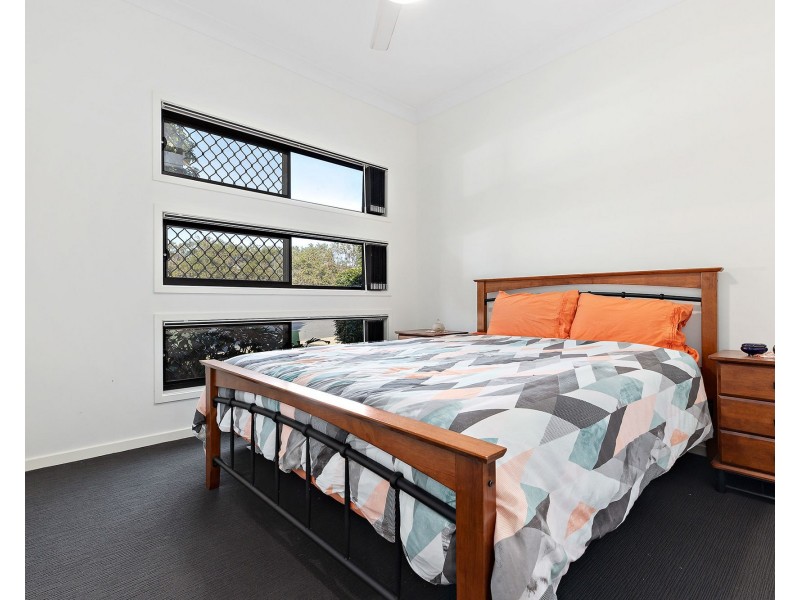 5 Olsen Circuit, Kallangur QLD 4503