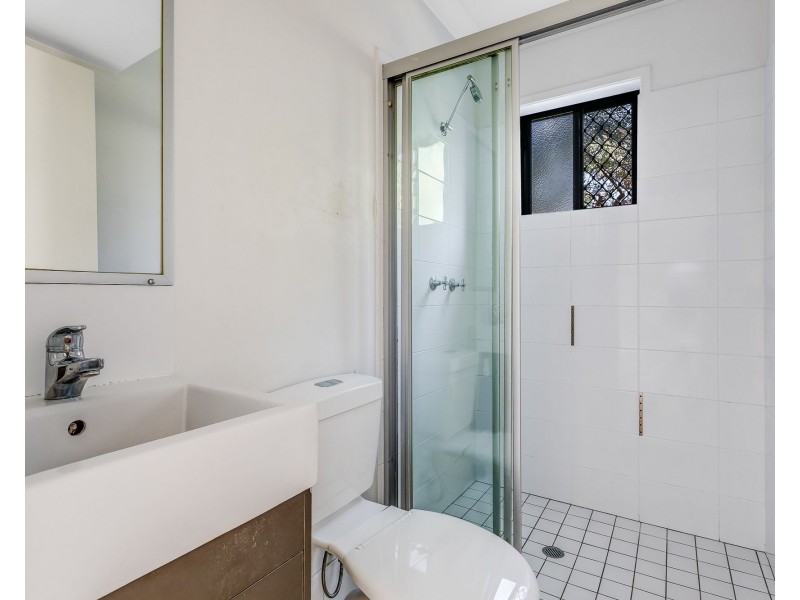 10/25-27 Georgina Street, Woody Point QLD 4019