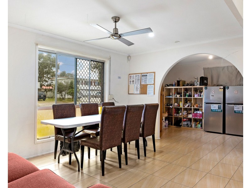 13 Kenneth Street, Morayfield QLD 4506