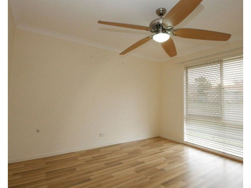 16 Gilbert Street, North Lakes QLD 4509