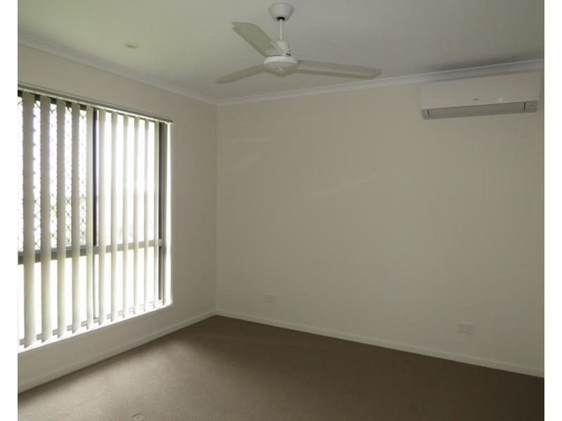 1/21 Capuchin Close, Dakabin QLD 4503