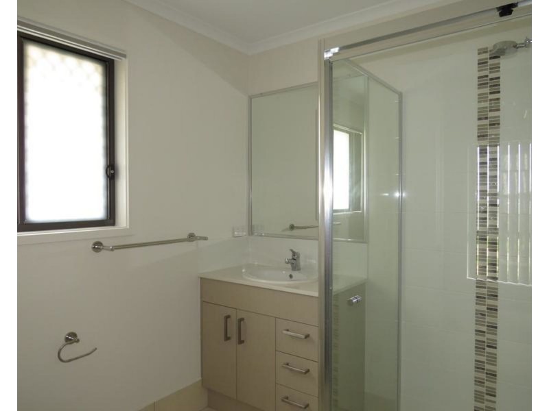 1/21 Capuchin Close, Dakabin QLD 4503