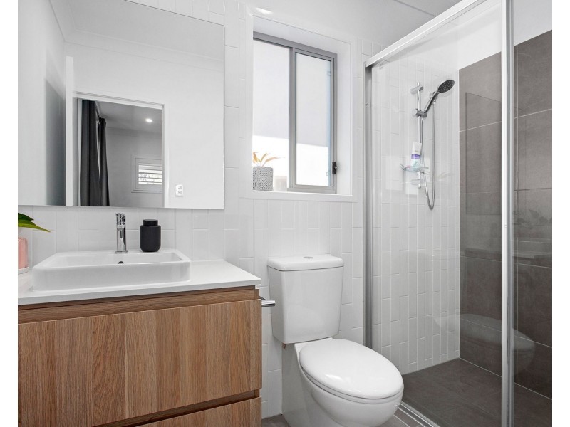 106 McConnell Esplanade, Strathpine QLD 4500