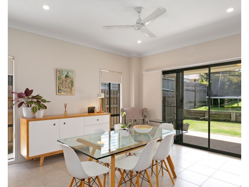 12 Brennan Road, Scarborough QLD 4020