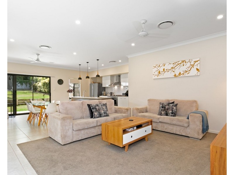 12 Brennan Road, Scarborough QLD 4020