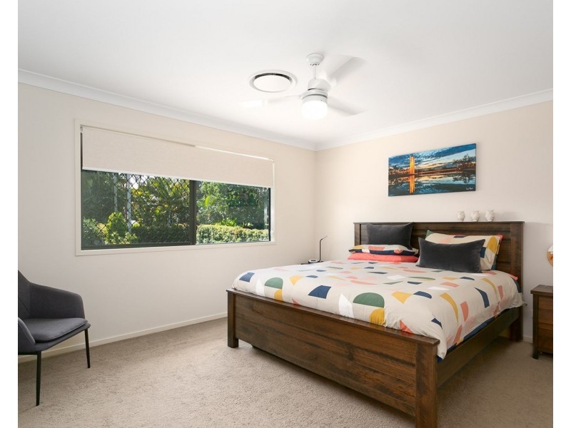 12 Brennan Road, Scarborough QLD 4020