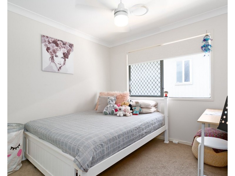 12 Brennan Road, Scarborough QLD 4020