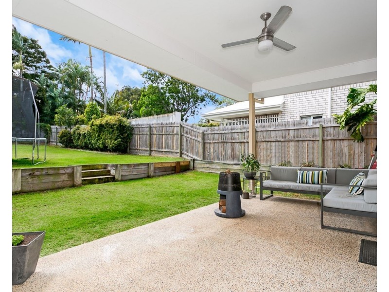 12 Brennan Road, Scarborough QLD 4020