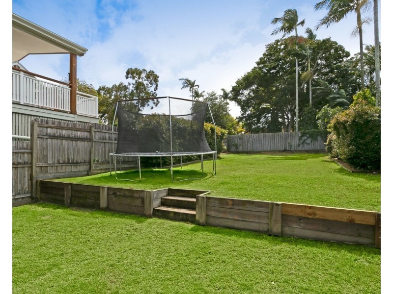 12 Brennan Road, Scarborough QLD 4020
