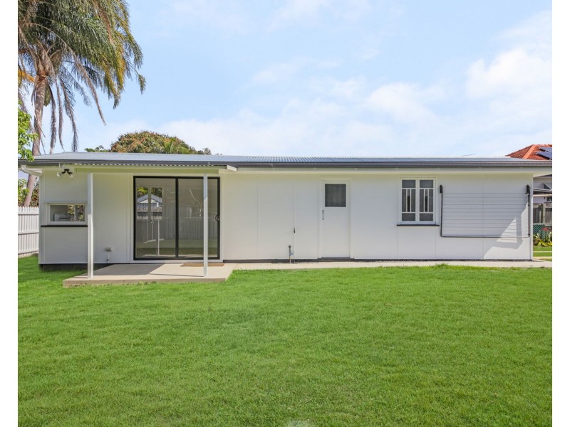 264 Victoria Avenue, Redcliffe QLD 4020