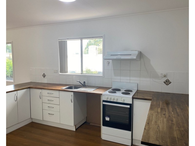 11 Blenheim Street, Strathpine QLD 4500