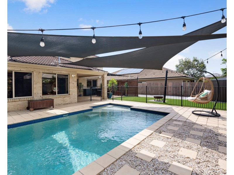 14 Capparis Street, North Lakes QLD 4509
