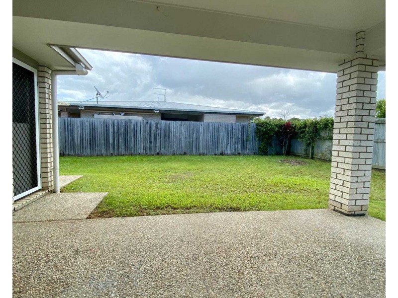 2/2 White Ash Court, Caboolture QLD 4510