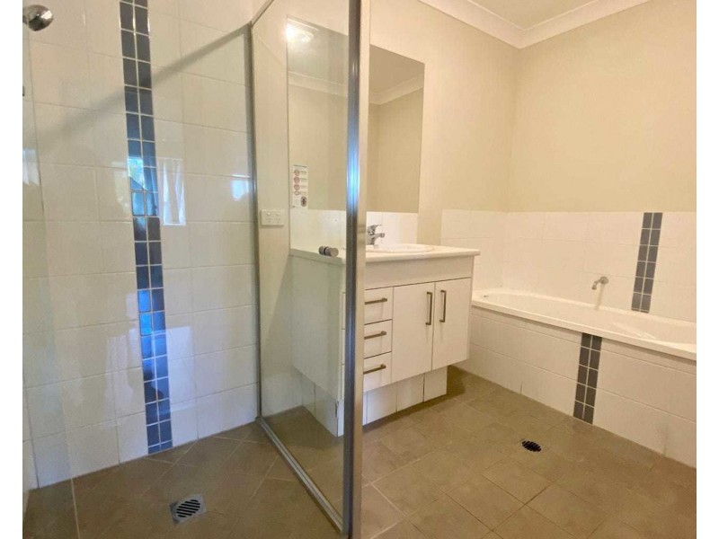 2/2 White Ash Court, Caboolture QLD 4510