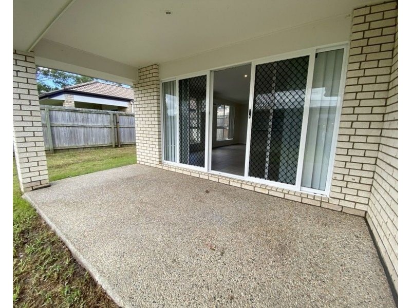 2/2 White Ash Court, Caboolture QLD 4510