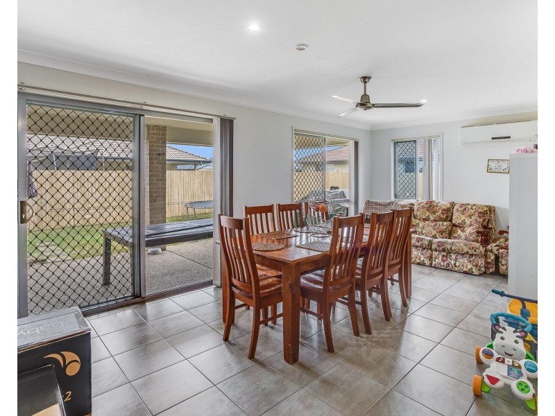 17 Lotus Avenue, Bellmere QLD 4510