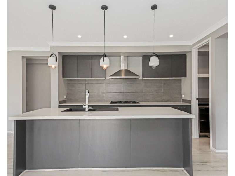 32 Oatley Street, Mango Hill QLD 4509