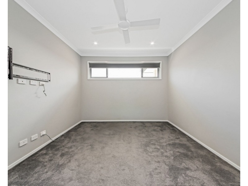 32 Oatley Street, Mango Hill QLD 4509