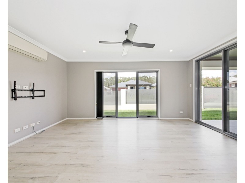 32 Oatley Street, Mango Hill QLD 4509
