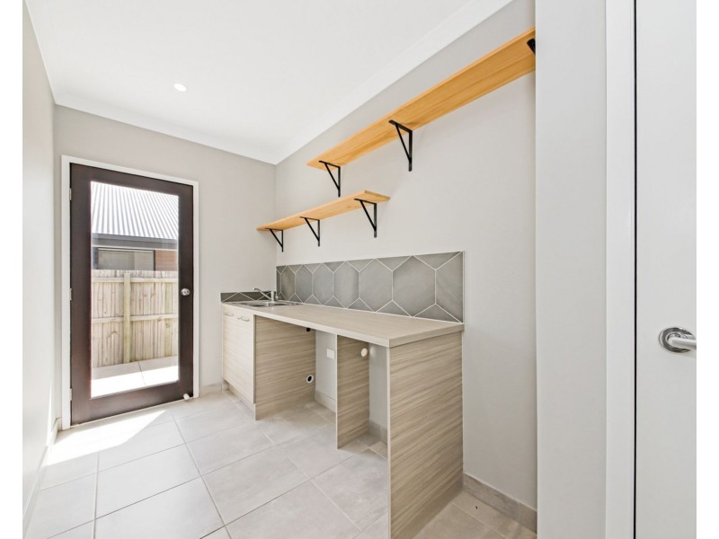 32 Oatley Street, Mango Hill QLD 4509