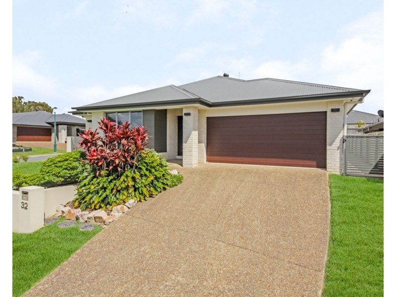 32 Oatley Street, Mango Hill QLD 4509