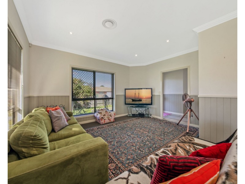 48 Michael Avenue, Morayfield QLD 4506