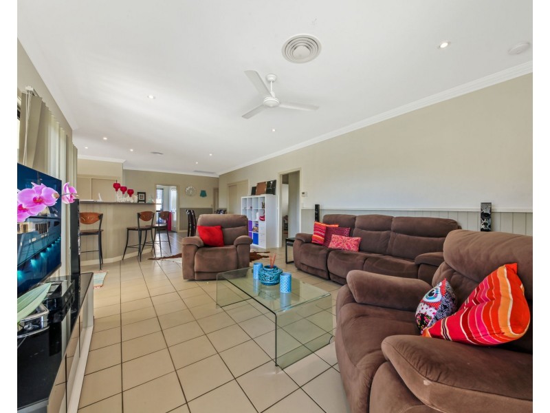 48 Michael Avenue, Morayfield QLD 4506