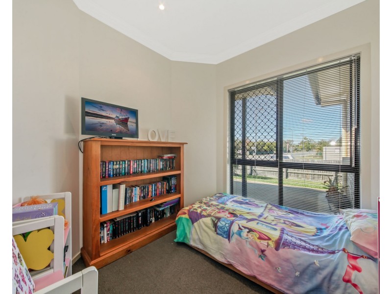 48 Michael Avenue, Morayfield QLD 4506