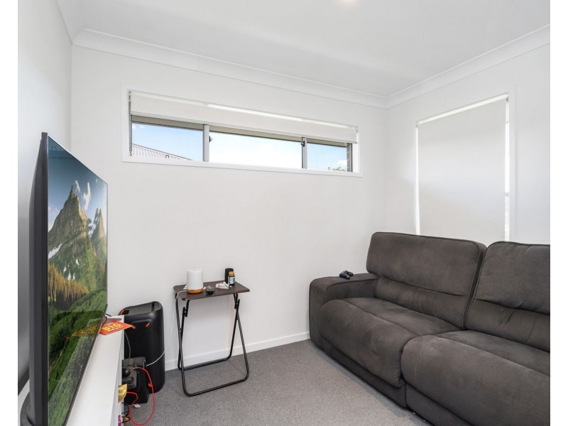 22 Whitehaven Drive, Burpengary QLD 4505