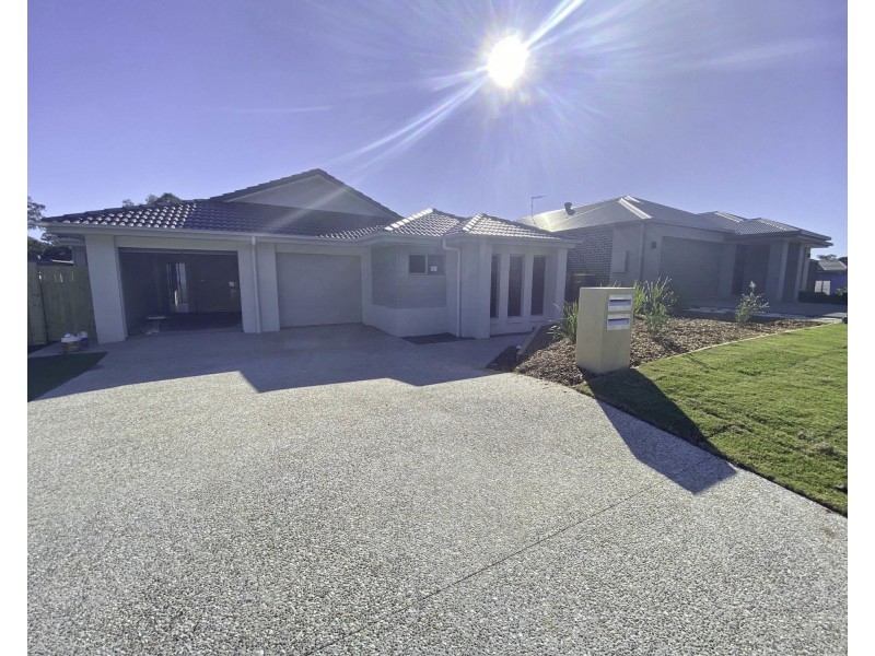 6A Adele Cl, Morayfield QLD 4506