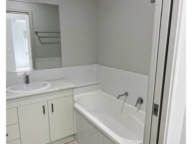 6A Adele Cl, Morayfield QLD 4506