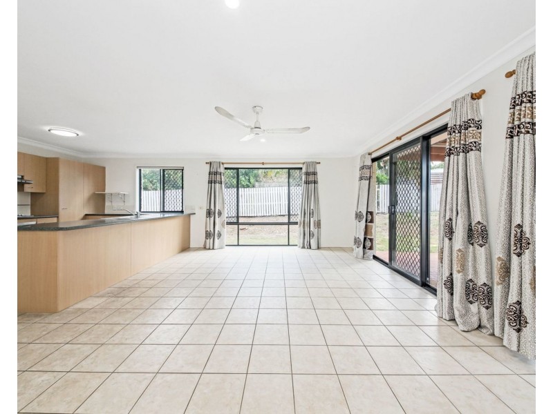 3 Cobalt Court, Griffin QLD 4503