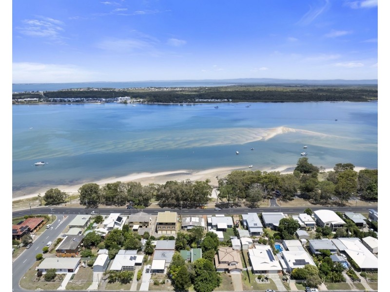 121 Sylvan Beach Esplanade, Bellara QLD 4507