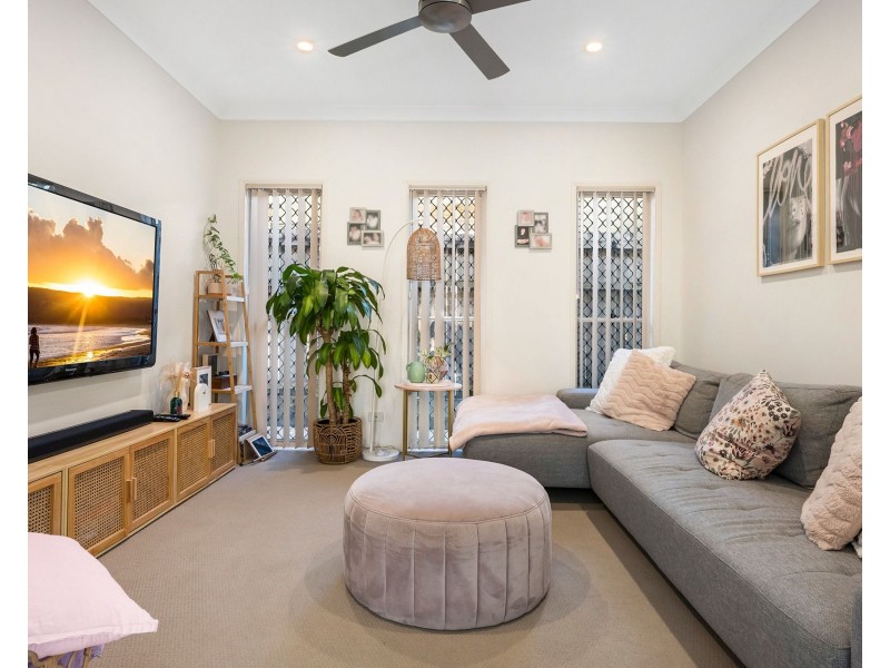 7 Glider Street, North Lakes QLD 4509