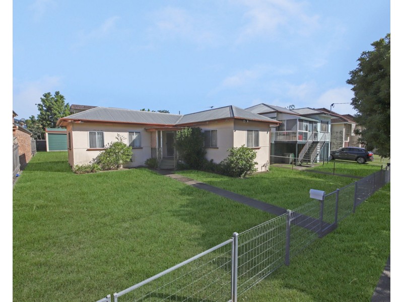 26,28,30 Norman Drive, Chermside QLD 4032