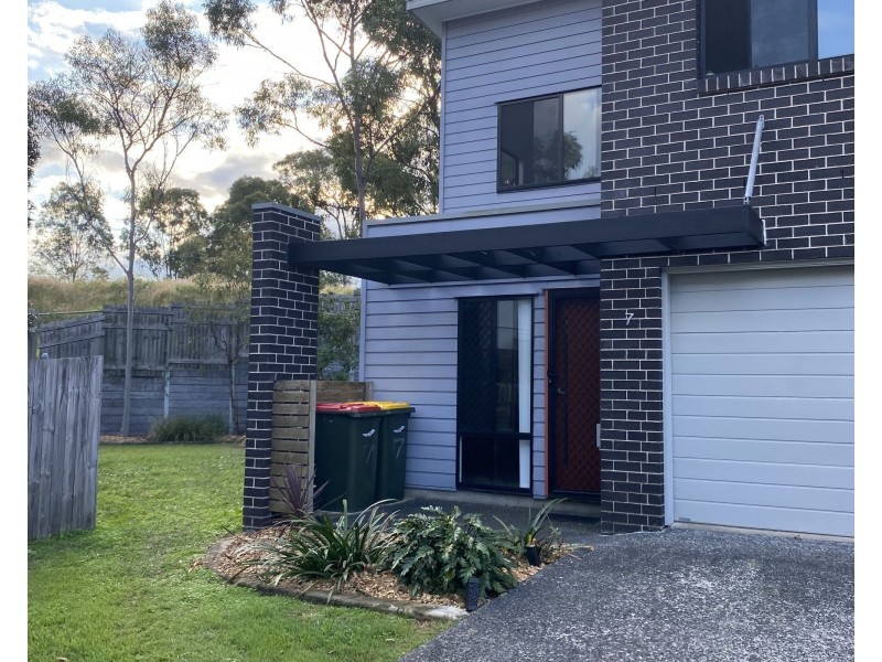 7/15 Ashley Court, Kallangur QLD 4503