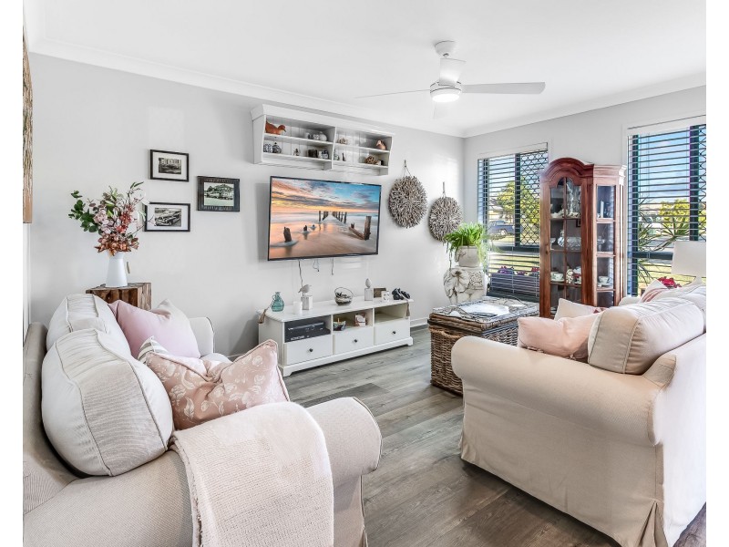 2/57 Water Fern Drive, Caboolture QLD 4510