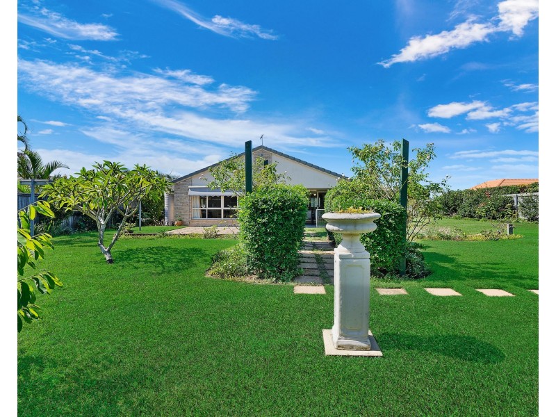 8 Bundaberg Street, Deception Bay QLD 4508
